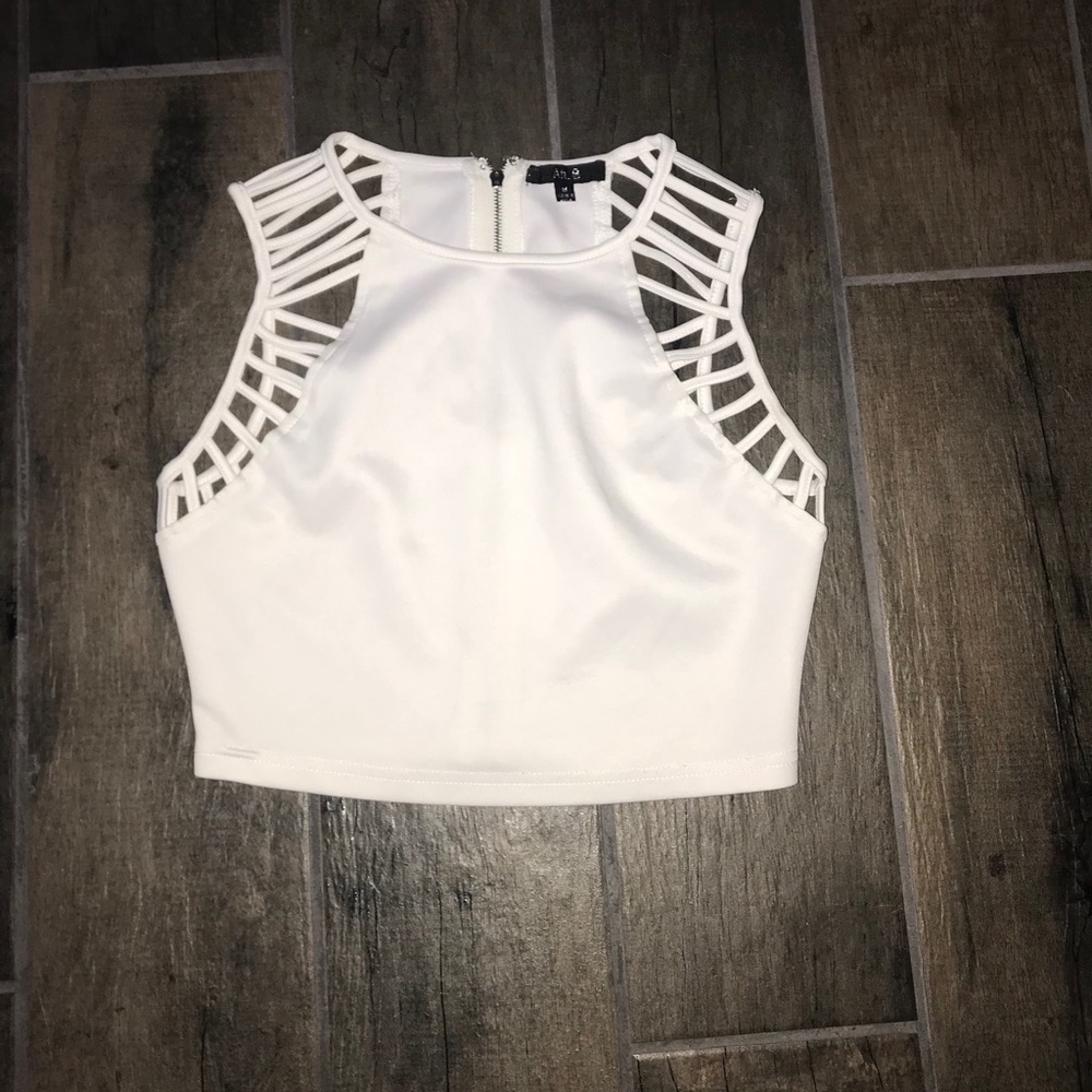 White Crop Top With Zipper In Back